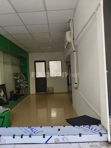 Văn phòng cho thuê 30m2 đường Lê Thị Riêng Quận 1.