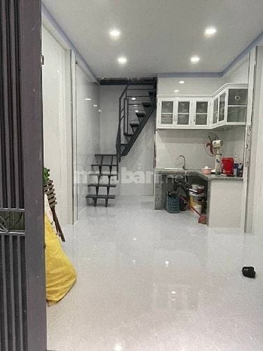 🔥🔥NHÀ 2 TẦNG , GIÁ TỐT, HẺM NGUYỄN BẶC F3 TB