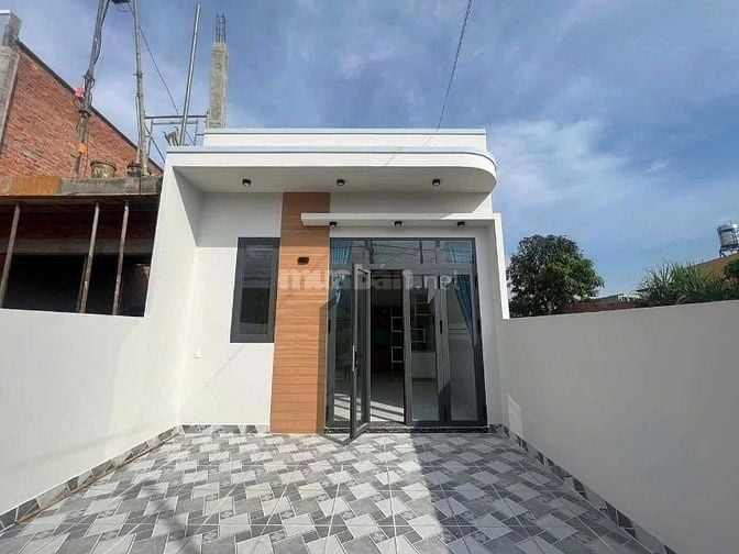 Nhà cấp 4, SHR, 2 PN, Thới Tam Thôn, Hóc Môn, Giá 1 tỷ 450.