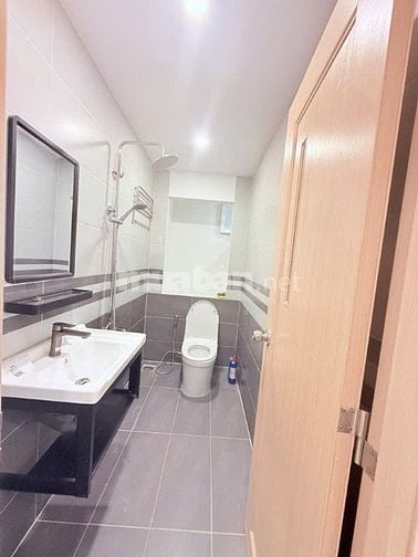 Nhà Đẹp Huỳnh Tấn Phát Ngang 5m – 2 lầu – 3 phòng – sổ hồng riêng Dưới