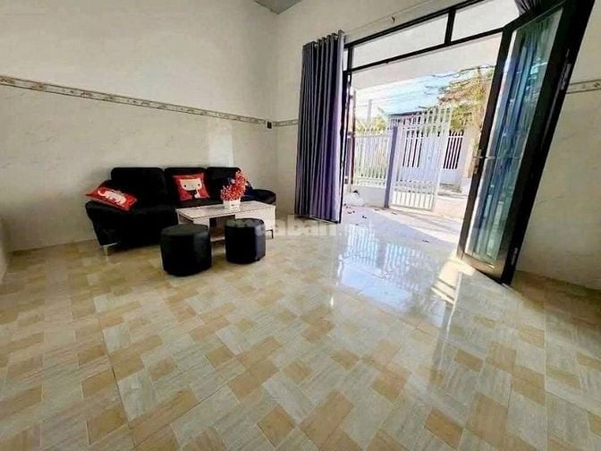 Cần bán gấp căn nhà ở Đ. Nguyễn Thị Lắng , Củ Chi 120m2 SHR giá 780tr