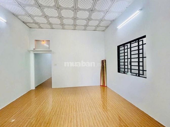 Cần bán gấp căn nhà ở Đ. Nguyễn Thị Lắng , Củ Chi 120m2 SHR giá 780tr