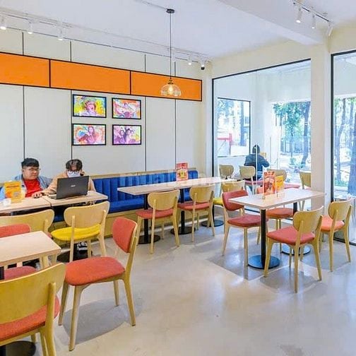 Cho thuê nhà DT 8x16m, 1 trệt, 4 lầu, mặt tiền Phan Xích Long
