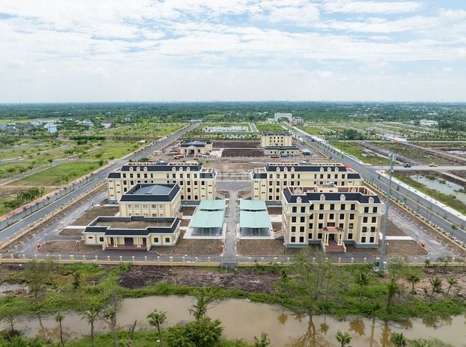 Agora City khu đô thị trung tâm hành chính Thủ Thừa Long An. SH riêng.