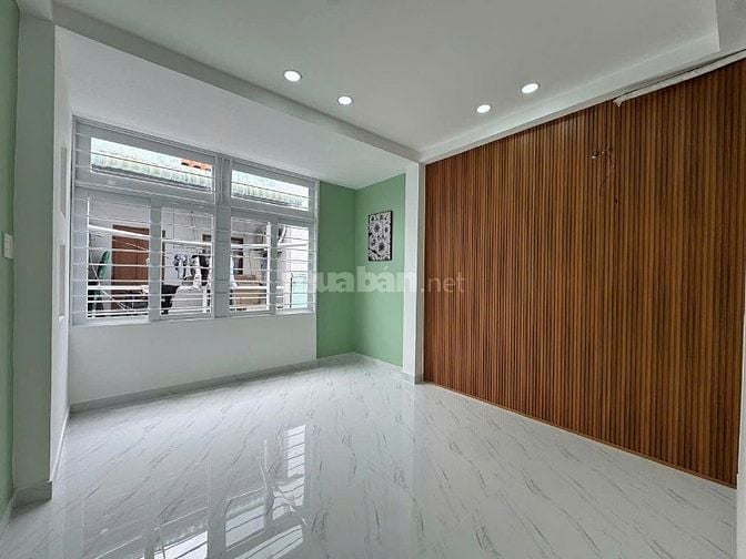 3 tầng đúc BTCT- Âu Dương Lân P.3, Q.8 gần trường Khánh Bình SHR 