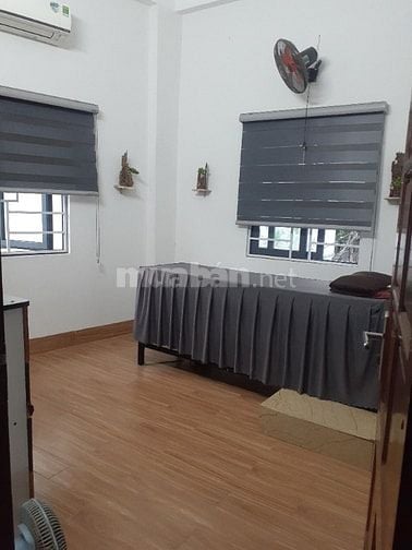 BÁN NHÀ VEN BIỂN SƠN TRÀ, ĐÀ NẴNG, 2 TẦNG 1 TUM, 2 MẶT TIỀN