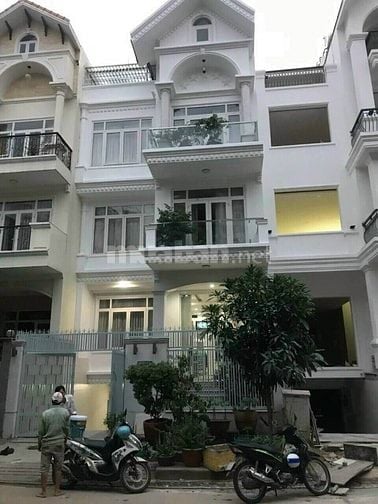 Bán biệt thự HIMLAM f Tân Hưng 20 x 20 1 hầm 4 lầu ,78 tỷ