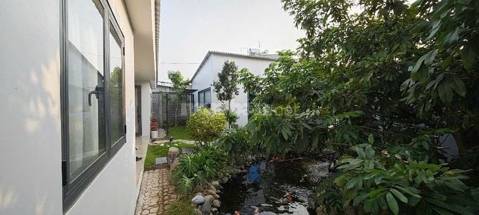 Chủ kẹt tiền cần bán nhà vườn đẹp như resort chỉ cách Tp.HCM 9km