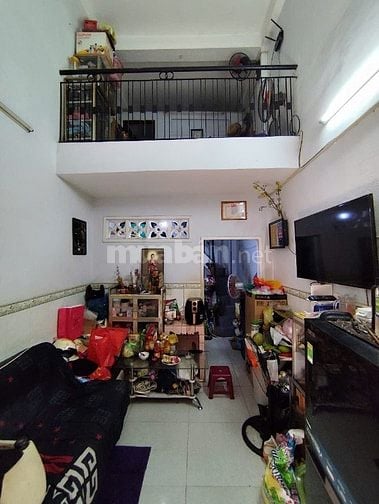 Nhà hiếm chính chủ giá tốt, trung tâm Chợ Lớn, 3 PN 3 tầng kiên cố