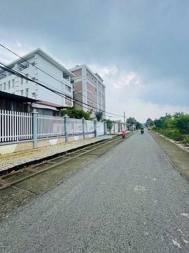 GIÁ SIÊU TỐT 💁 CHỦ CẦN TIỀN BÁN GẤP LÔ ĐẤT 700 TRIỆU 192m2