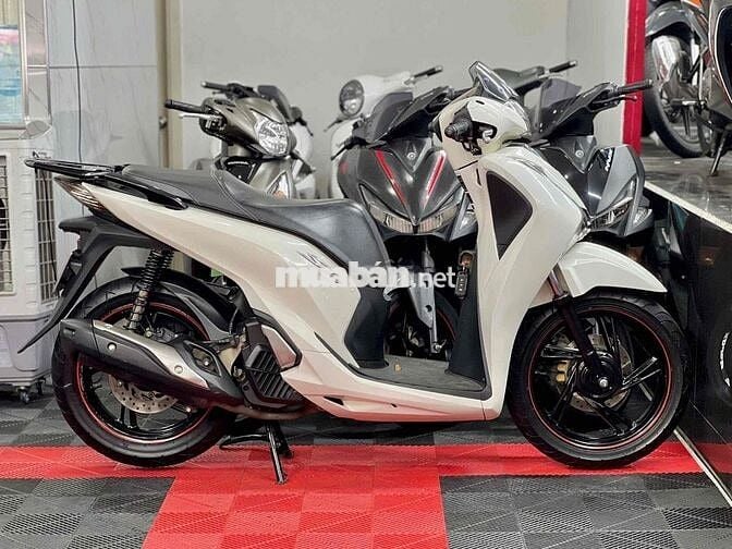 💥SH125 CBS đời 2018 BSTP Chính Chủ máy ngon💥