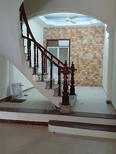 Cho thuê tầng 1+2 hoặc tầng 1 cửa hàng, tầng 2 để ở nhà MP Thâm Tâm