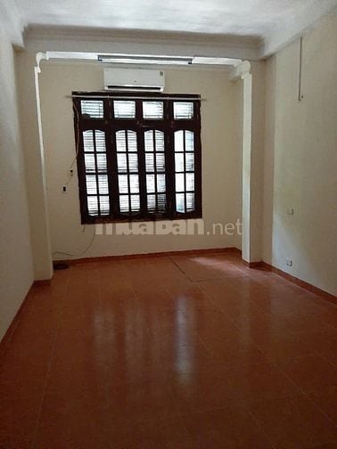 Cho thuê tầng 1+2 hoặc tầng 1 cửa hàng, tầng 2 để ở nhà MP Thâm Tâm
