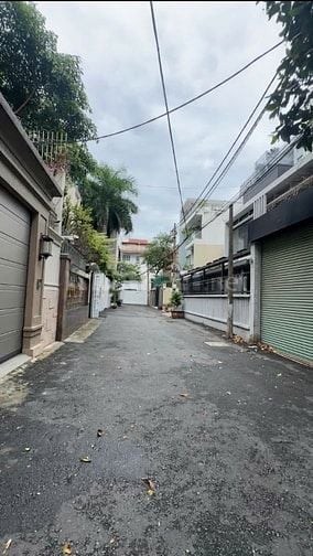 Biệt thự khu VIP Nguyễn Văn Trỗi quận Phú Nhuận (8x30m) giá sốc 52 tỷ