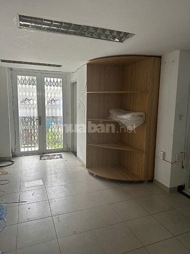Cho thuê văn phòng tại Trần Kế Xương, 15 triệu, 90m2, Phú Nhuận, HCM -