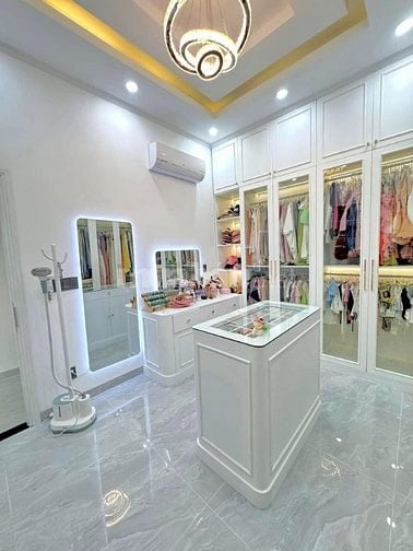 Thanh lý thu hồi vốn 65m2 nhà Lâm Văn Bền,q7 gần trường giá 920tr