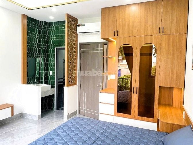 Bán nhà mới 4 tầng đường 24 Linh Đông, full nội thất cao cấp