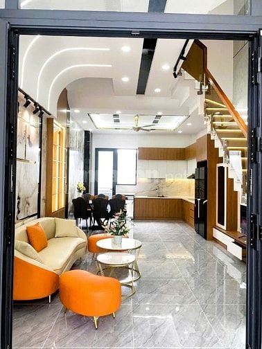 Bán nhà mới 4 tầng đường 24 Linh Đông, full nội thất cao cấp