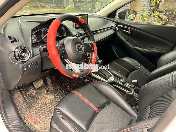 Mazda 2 2016  1.5 AT Sedan - 95000 km