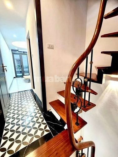 PHỐ HÀNG CHUỐI HIẾM NHÀ BÁN - 5 TẦNG ĐẸP LUNG LINH - 15M RA MẶT PHỐ