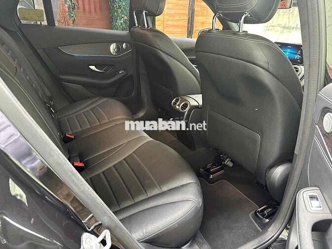 Mercedes Benz GLC300 4matic 2020