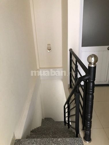 Cho thuê nhà nguyên căn Q12, 62m2 gần cầu Tham Lương & đường Song Hành