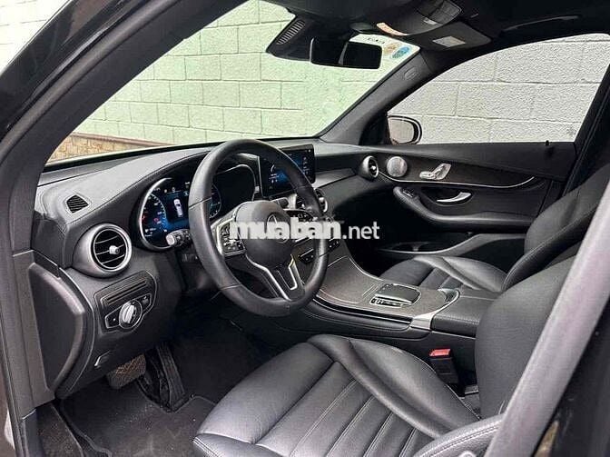 Mercedes Benz GLC300 4matic 2020