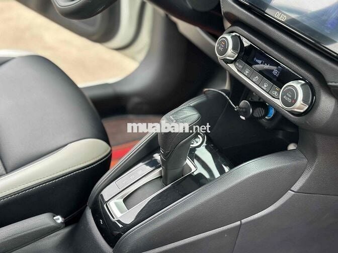 Nissan Almera 2021 EL 1.0 - 56000 km màu trắng