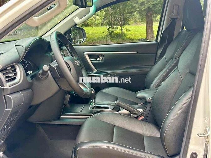 Toyota Fortuner máy xăng 2.7 AT 4x2 2024 - 6000 km