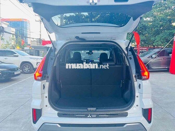 Mitsubishi Xpander 2023 AT Premium - 31000 km