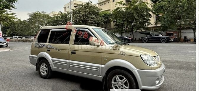 Cần bán xe Mitsubishi Jolie bánh treo sx-2005 phung xăng điện tử