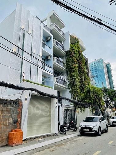 GIẢM hơn 3T.Chính chủ BÁN GẤP nhà 2MT trước sau,3 tầng mới.175m2 SD