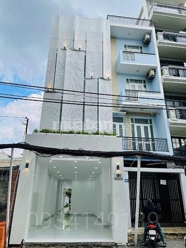 GIẢM hơn 3T.Chính chủ BÁN GẤP nhà 2MT trước sau,3 tầng mới.175m2 SD