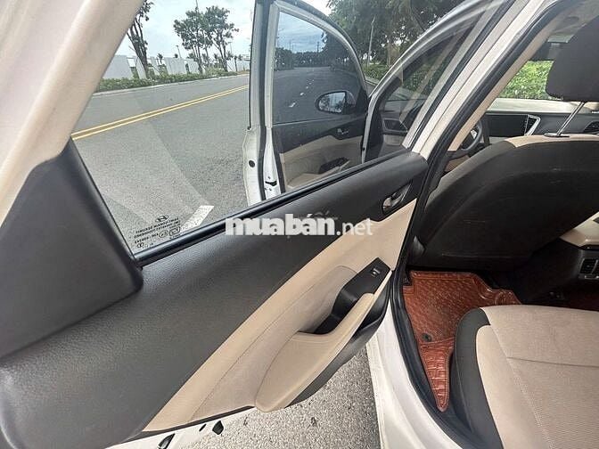 Hyundai Accent 2019  - 85000 km