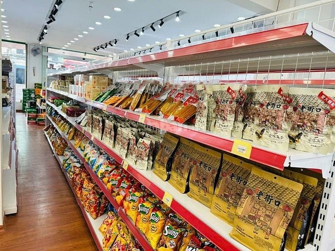 CÔ TÂM CẦN TUYỂN GẤP 3 BẠN BÁN HÀNG TẠP HOÁ