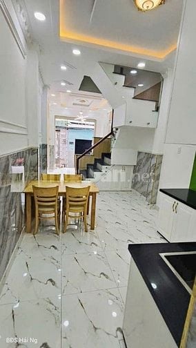 Huỳnh Tấn Phát, Quận 7 Nhà mới 3 tầng BTCT – Ngang 4.2m, nở hậu 4 TỶ T