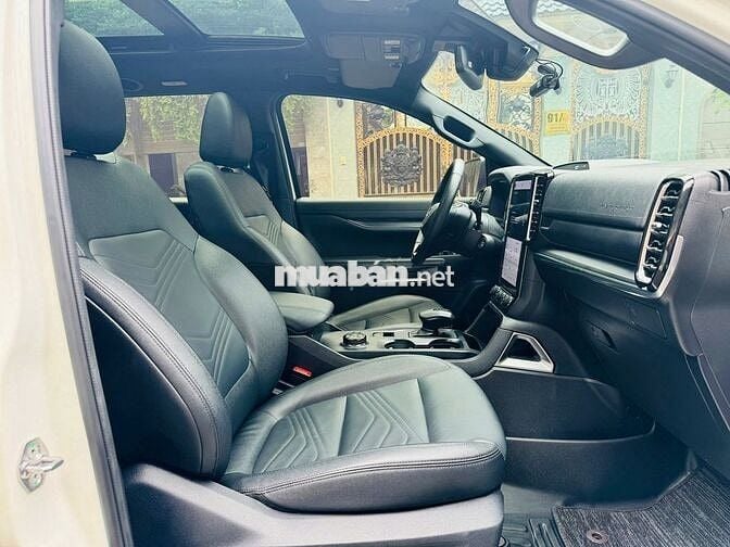 Ford Everest 2023 4X4  siêu đẹp giá còn fix