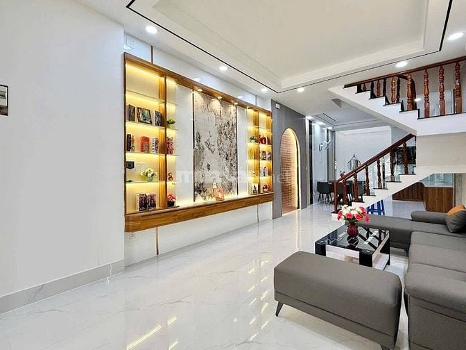 Bán nhà HXH thông tứ phía 1T1L ngang 5m, DT:75m2, SHR không quy hoạch.