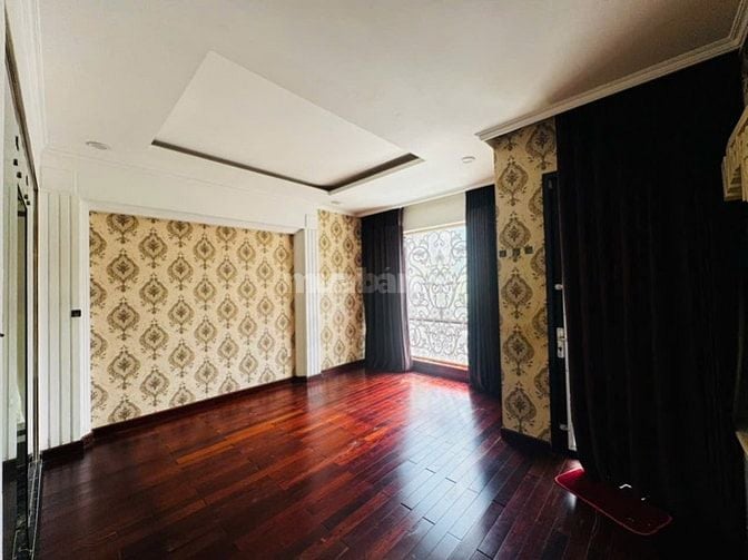Cho Thuê Nhà Mặt Tiền Khu Tên Lửa, 14 triệu