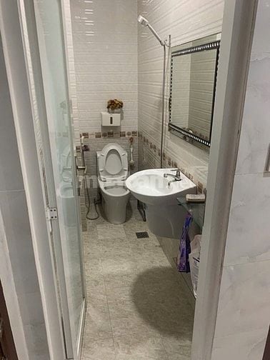 Cho Thuê Nhà Mặt Tiền Khu Tên Lửa, 14 triệu