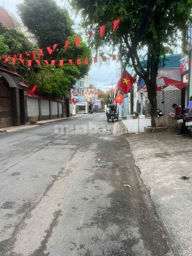 Cho thuê gấp MTNB Lý Thường Kiệt, Quận 11,ngang khủng 22.5m,150tr/thg