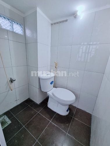 Phòng mới ngay Hoàng Diệu 2, 20m có gác đẹp, vị trí rất thuận tiện