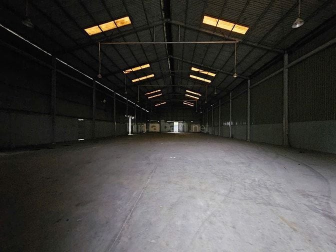 Cho thuê kho xưởng mặt tiền Trần Đại Nghĩa , Bình Tân, DT : 2.700m2