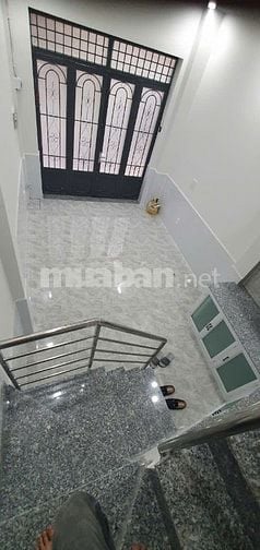 Bán Nhà Hẻm 3m: Bùi Thế Mỹ P.10 Q.Tân Bình - dt:18m2 trệt 2 lầu ST