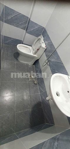 Bán Nhà Hẻm 3m: Bùi Thế Mỹ P.10 Q.Tân Bình - dt:18m2 trệt 2 lầu ST
