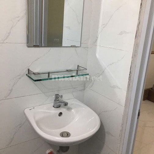 nhà cho thuê nguyên căn 60 m2 , 2 phòng ngũ , đầy đủ nội thất 