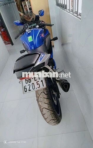 R15V3 CHÍNH CHỦ 2600 KM MỚI CỨNG