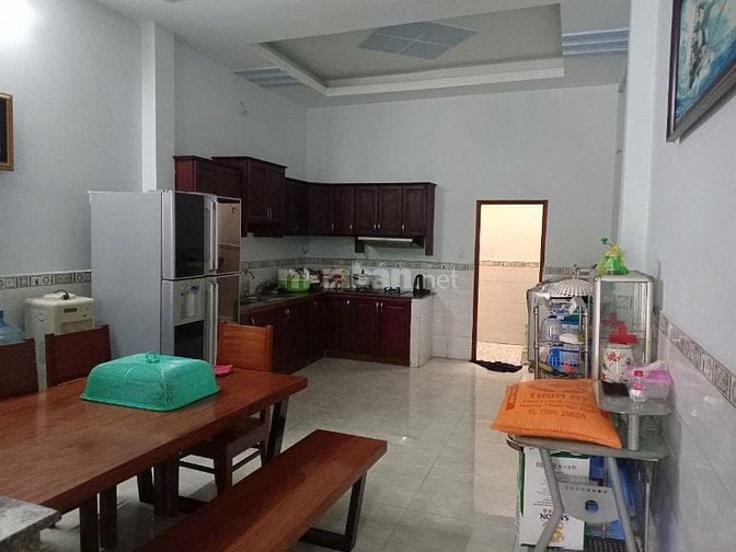 Nhà Mặt Tiền cần Bán Gấp Thích Hợp cho Khách Ở Mặt Tiền  Kinh Doanh