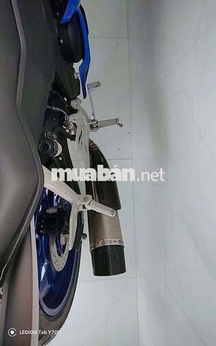 R15V3 CHÍNH CHỦ 2600 KM MỚI CỨNG