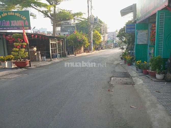 Nhà Mặt Tiền cần Bán Gấp Thích Hợp cho Khách Ở Mặt Tiền  Kinh Doanh